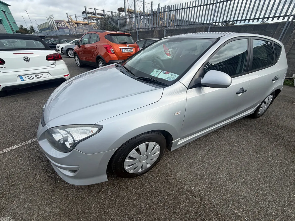 Hyundai i30 Hatchback, Diesel, 2010, Silver