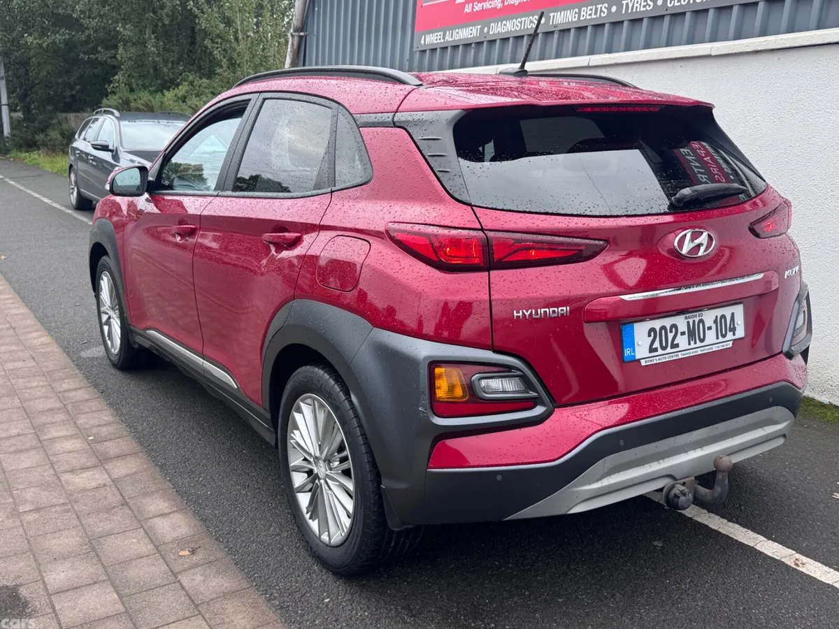 Hyundai KONA MPV, Diesel, 2020, Red