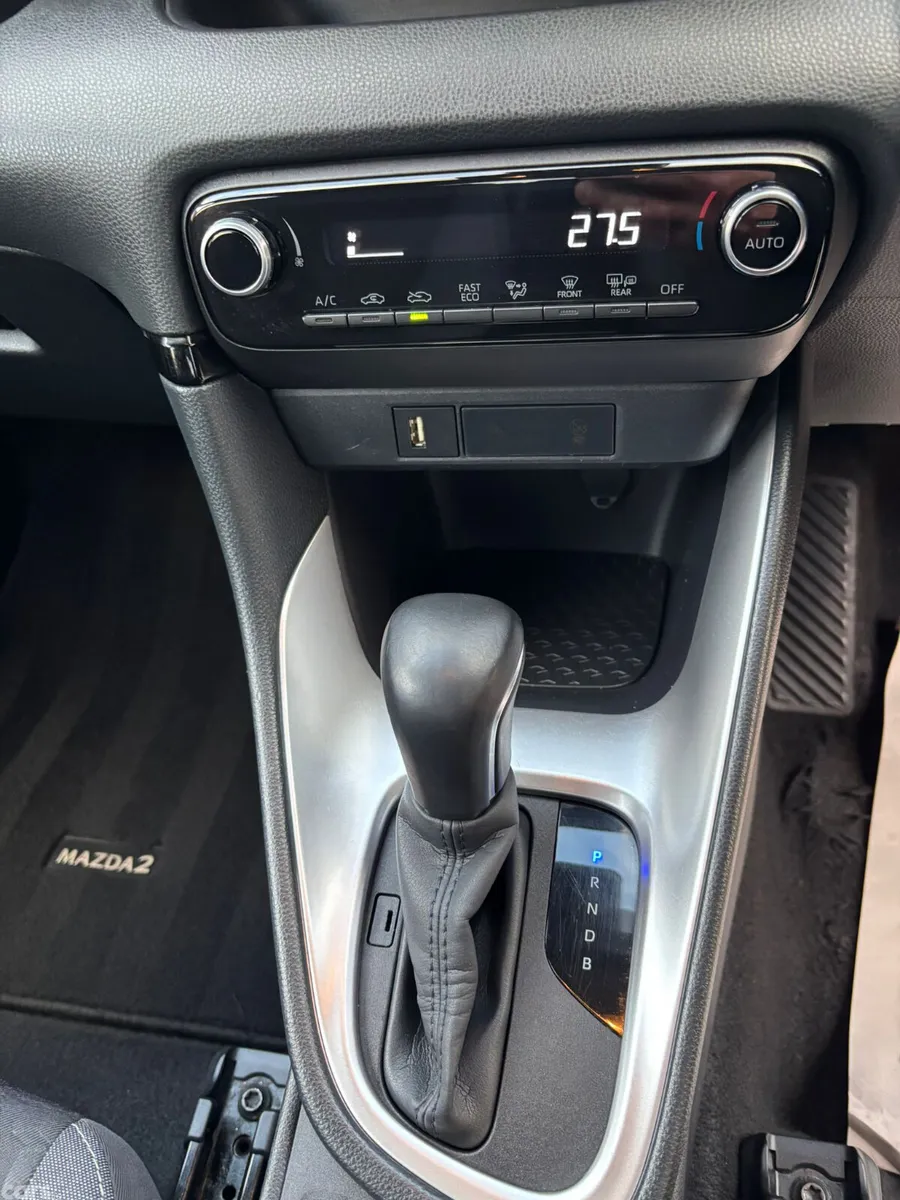 Mazda Mazda2 Hybrid Hatchback, Petrol, 2023, Grey
