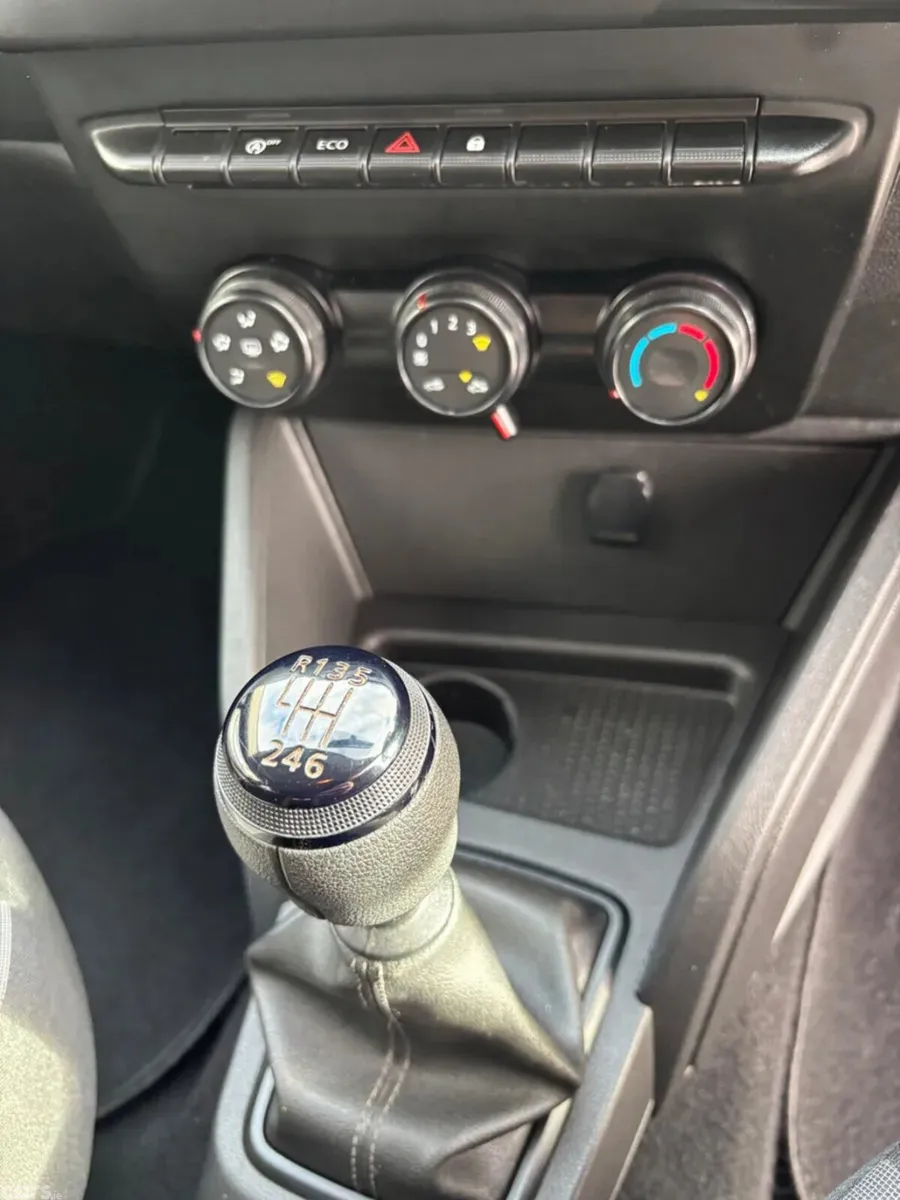 Dacia Duster SUV, Diesel, 2019, Grey