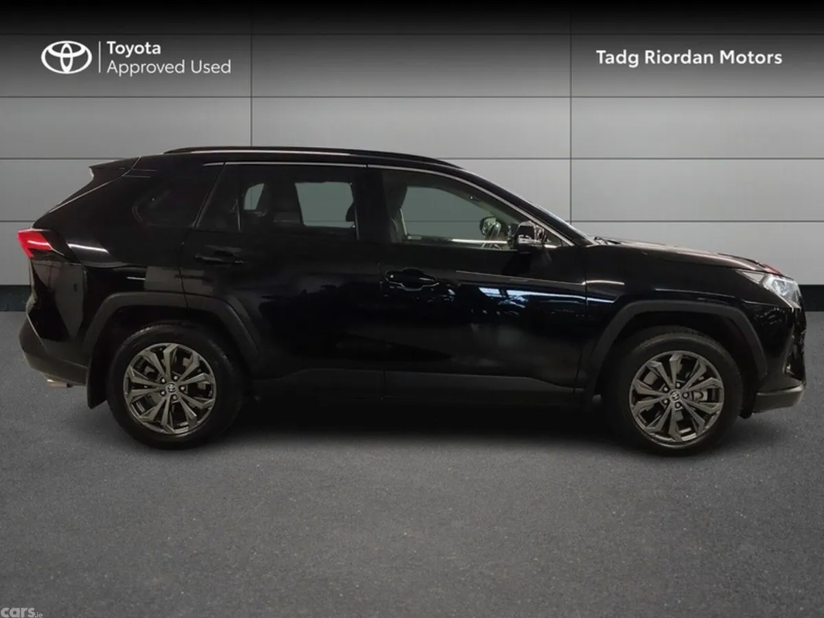 Toyota RAV4 SUV, Petrol Hybrid, 2023, Black