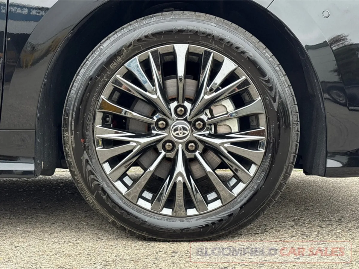 Toyota Alphard MPV, Petrol Hybrid, 2025, Black