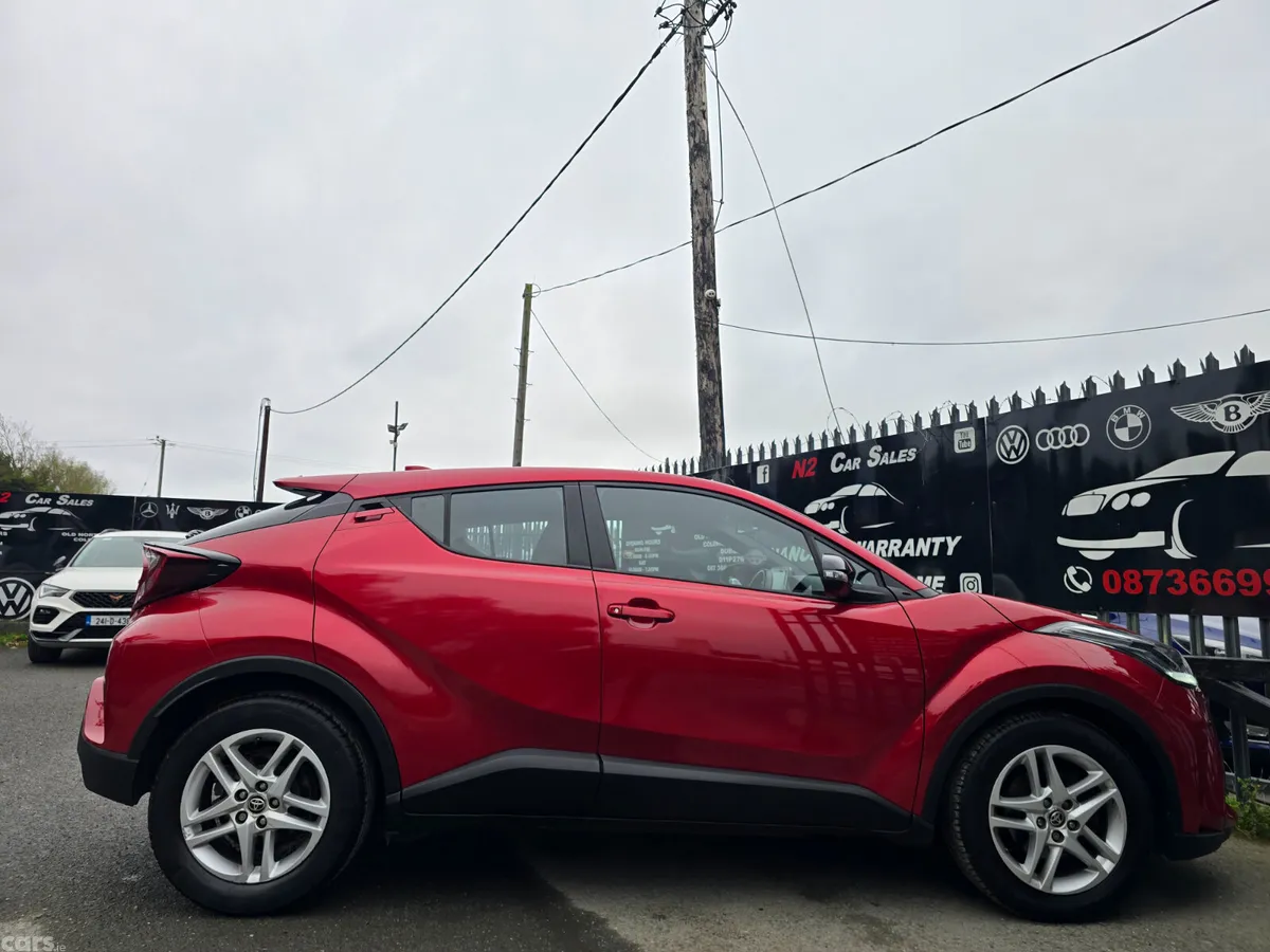 Toyota C-HR Hatchback, Petrol Hybrid, 2022, Red