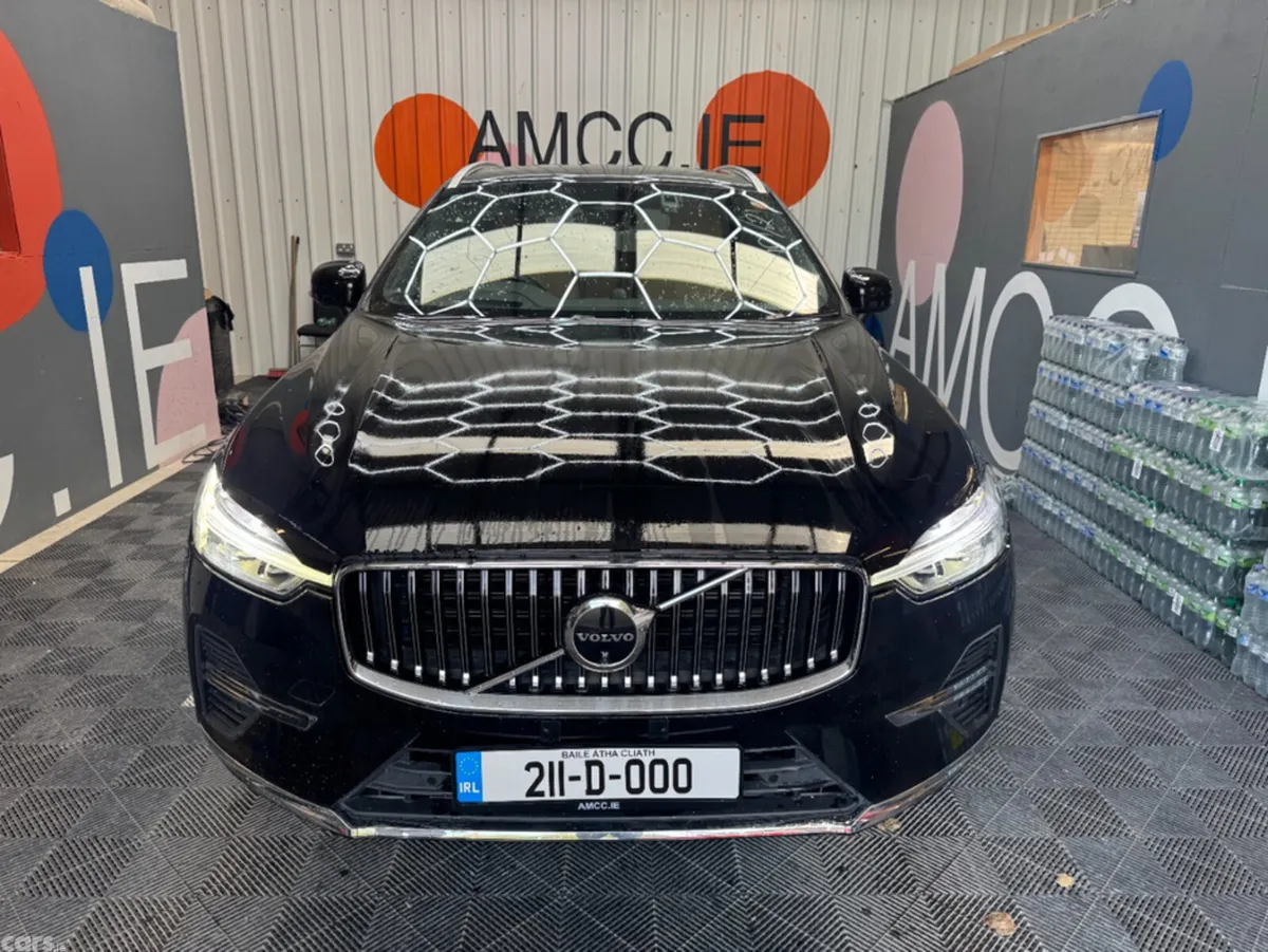 Volvo XC60 SUV, Petrol Hybrid, 2021, Black