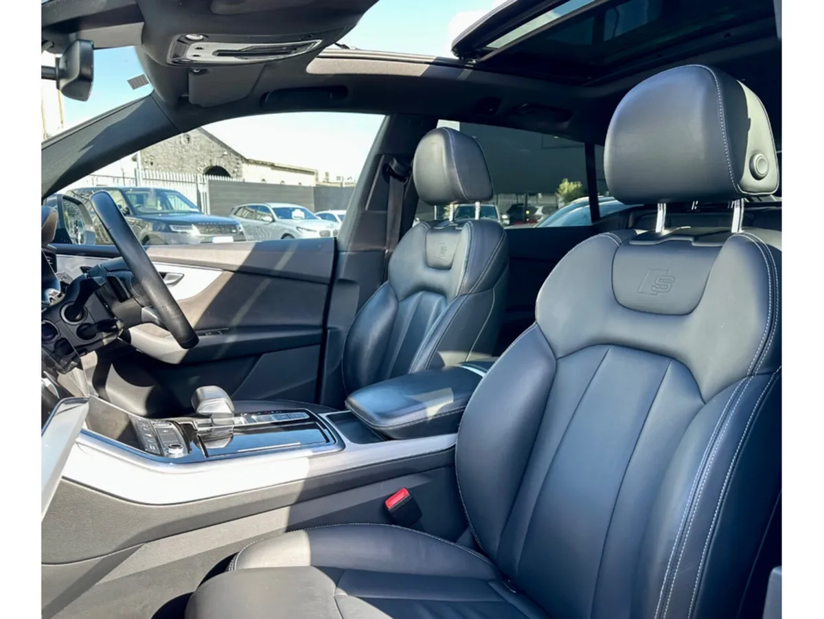 Audi Q8 SUV, Diesel, 2019, Grey