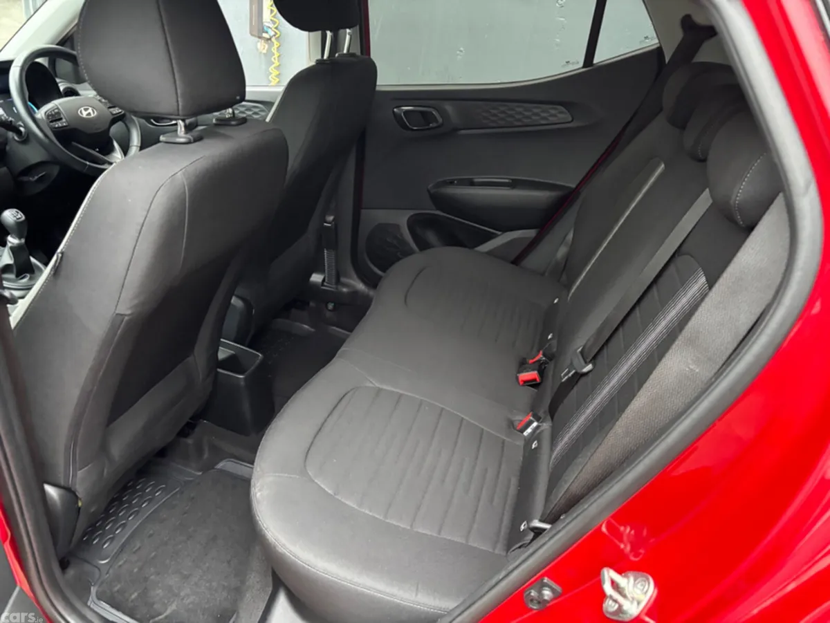 Hyundai i10 Hatchback, Petrol, 2023, Red