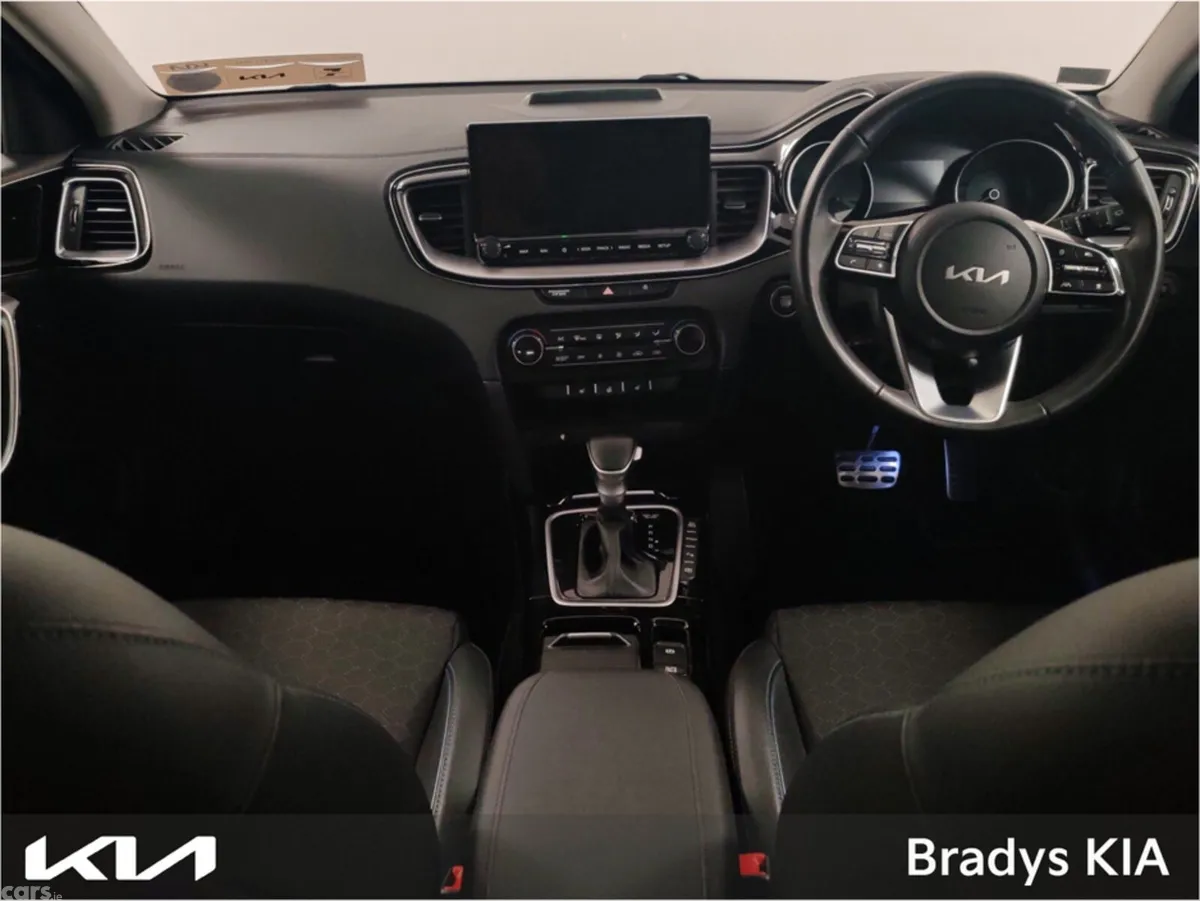 Kia XCeed Hatchback, Petrol Plug-in Hybrid, 2024, Grey