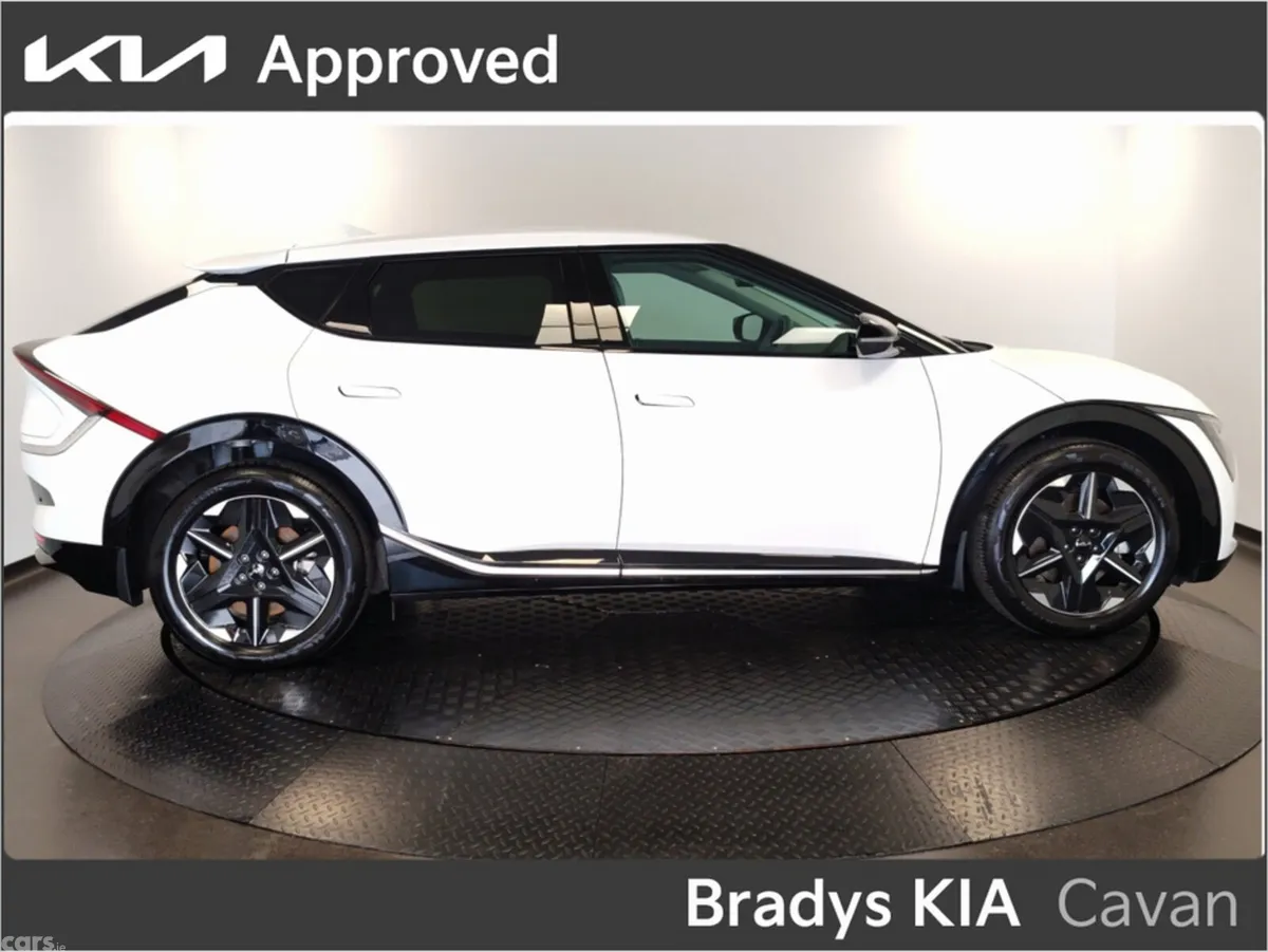 Kia EV6 MPV, Electric, 2026, White