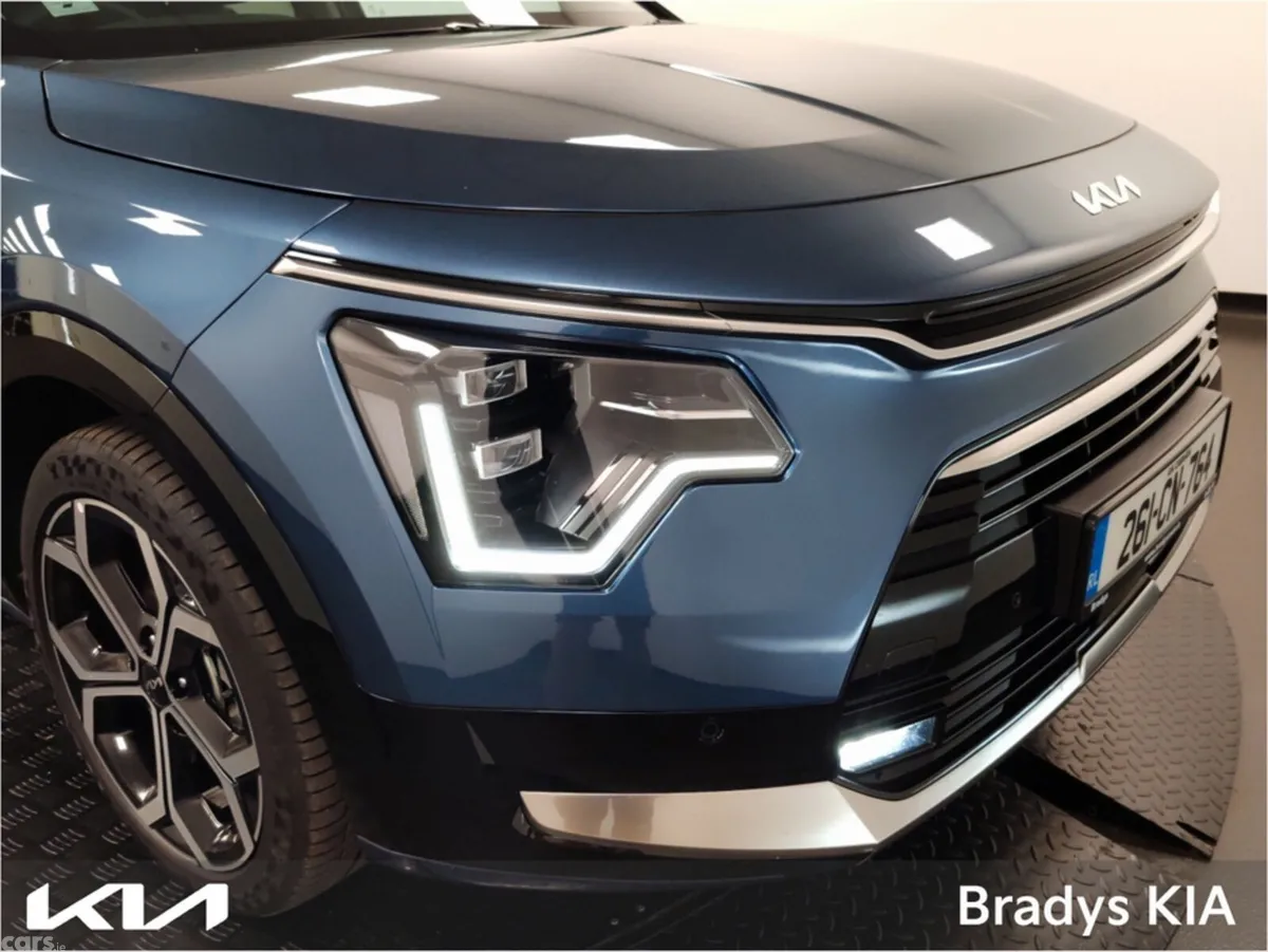 Kia Niro MPV, Petrol Plug-in Hybrid, 2026, Blue