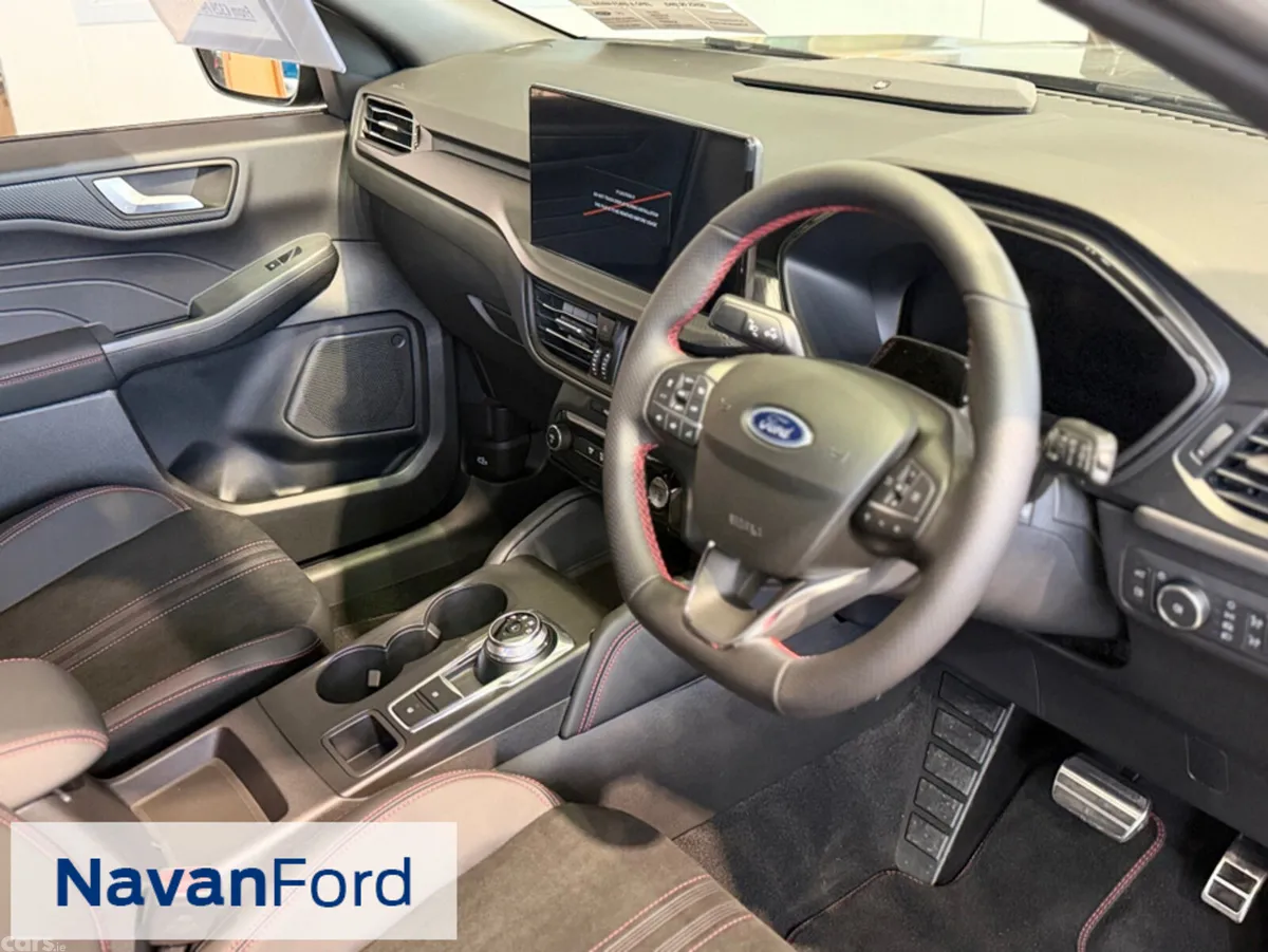 Ford Kuga SUV, Petrol Plug-in Hybrid, 2027, Grey