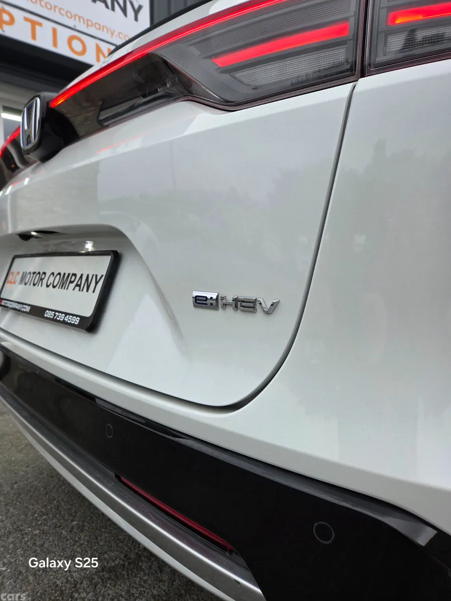 Honda HR-V SUV, Petrol Hybrid, 2025, White