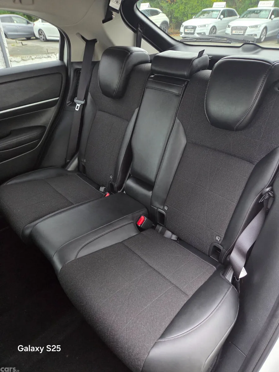 Honda HR-V SUV, Petrol Hybrid, 2025, White