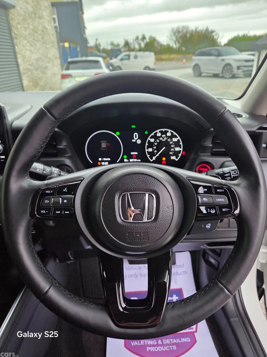 Honda HR-V SUV, Petrol Hybrid, 2025, White