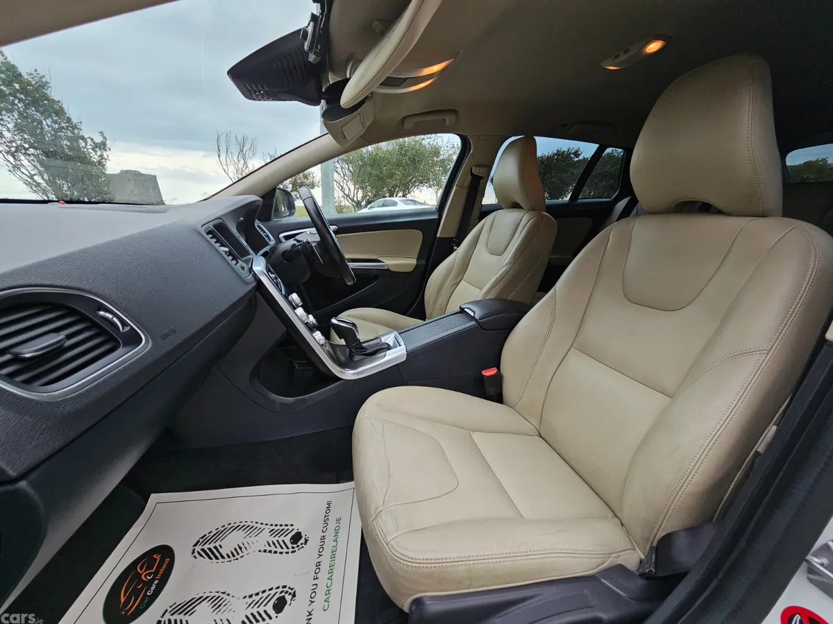 Volvo V60 Estate, Diesel, 2016, White
