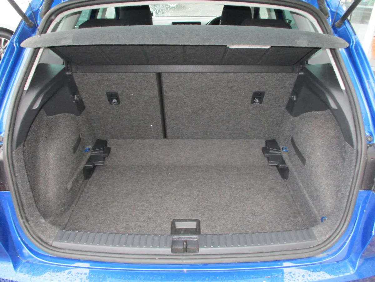 SEAT Arona SUV, Petrol, 2024, Blue