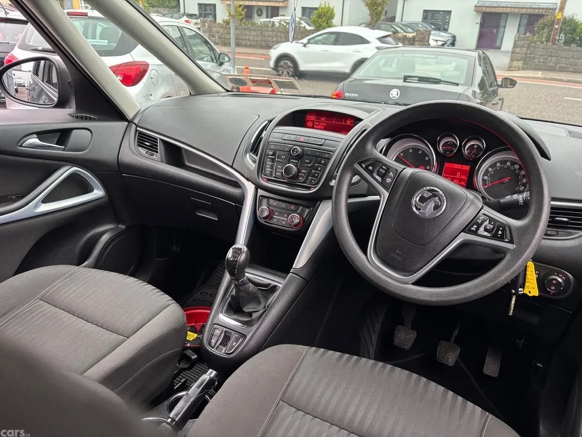 Vauxhall Zafira MPV, Diesel, 2016, Black