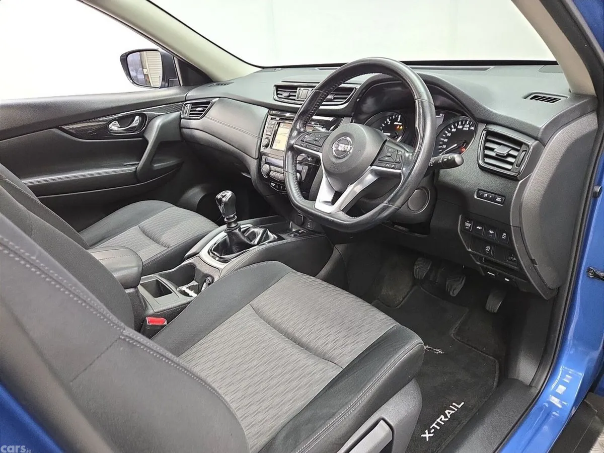Nissan X-Trail SUV, Diesel, 2019, Blue