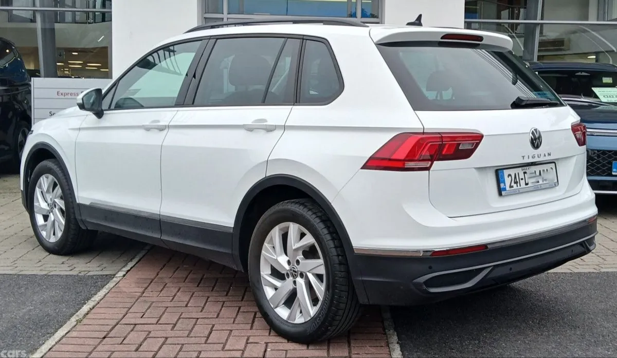 Volkswagen Tiguan SUV, Diesel, 2024, White