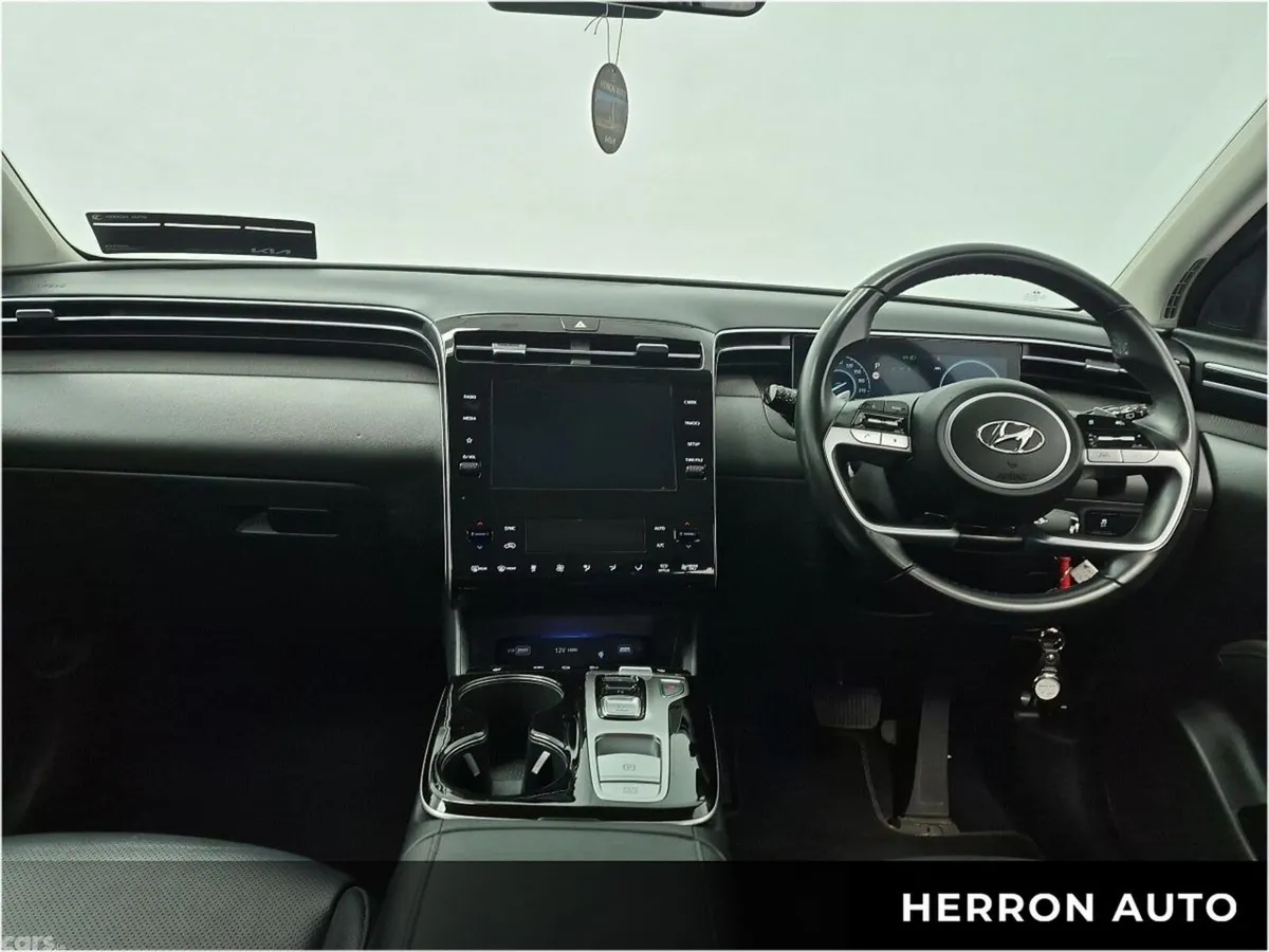 Hyundai Tucson SUV, Petrol Hybrid, 2023, White