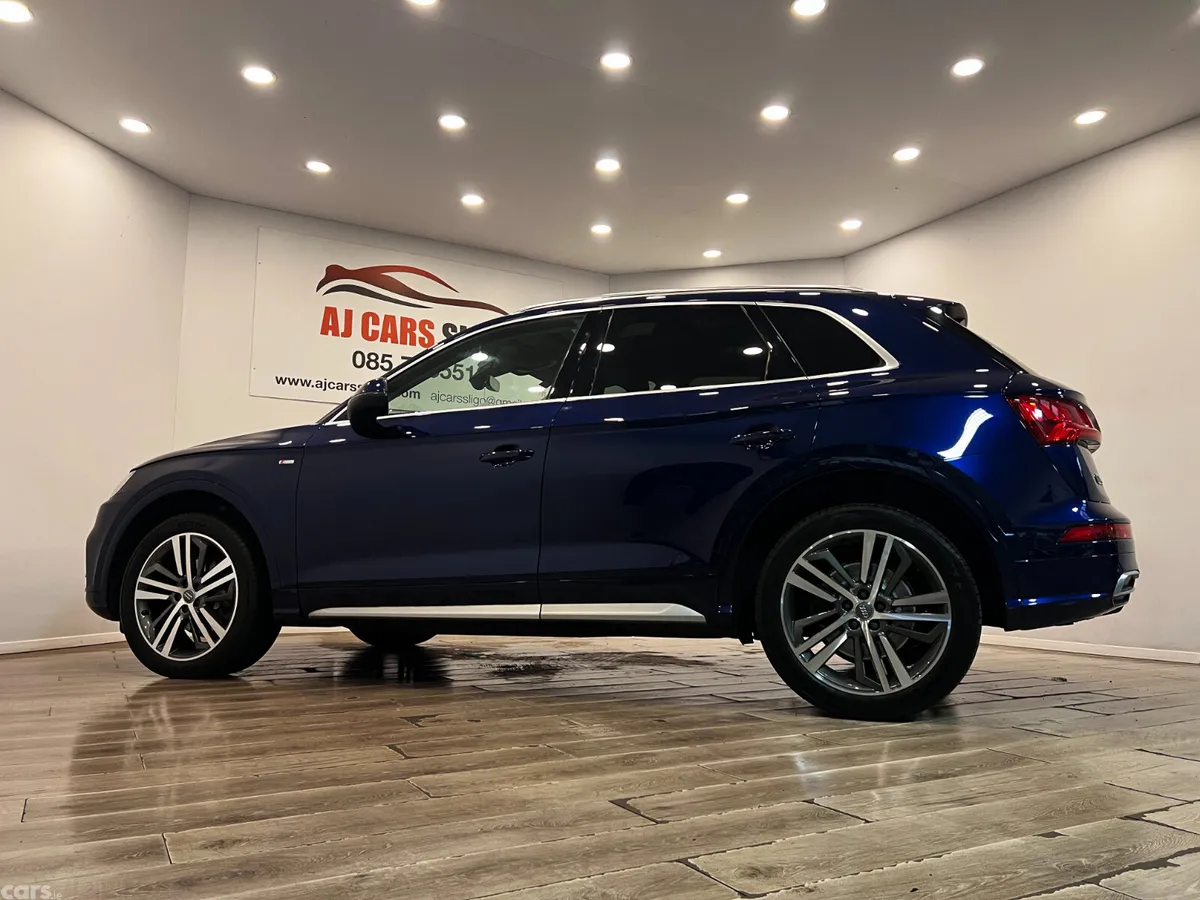 Audi Q5 SUV, Diesel, 2019, Blue