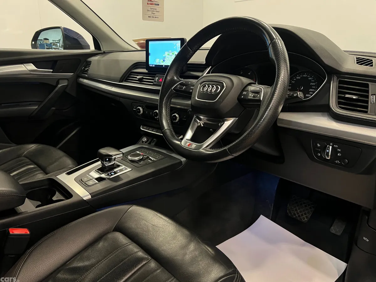 Audi Q5 SUV, Diesel, 2019, Blue