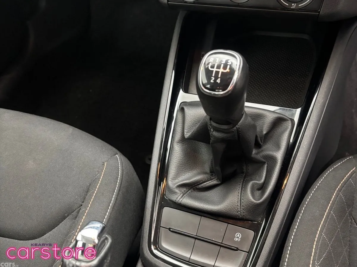 Skoda Kamiq Hatchback, Petrol, 2024, Black