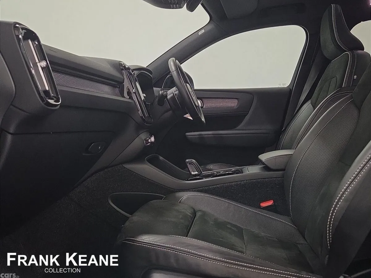 Volvo XC40 Estate, Diesel, 2020, Grey