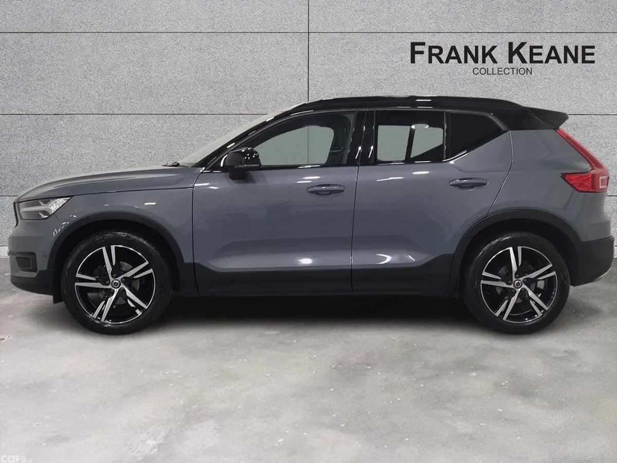 Volvo XC40 Estate, Diesel, 2020, Grey