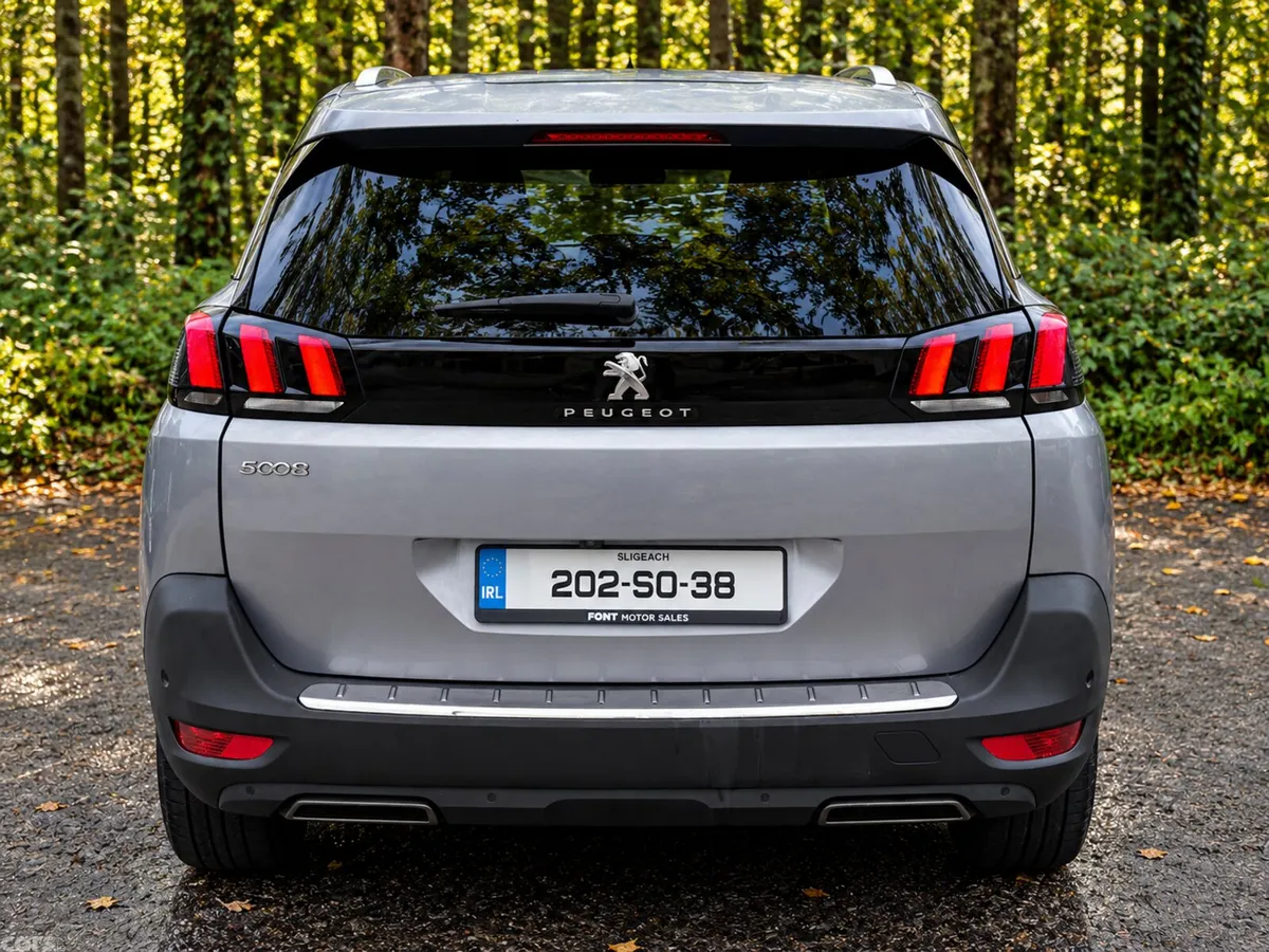 Peugeot 5008 MPV, Diesel, 2020, Grey