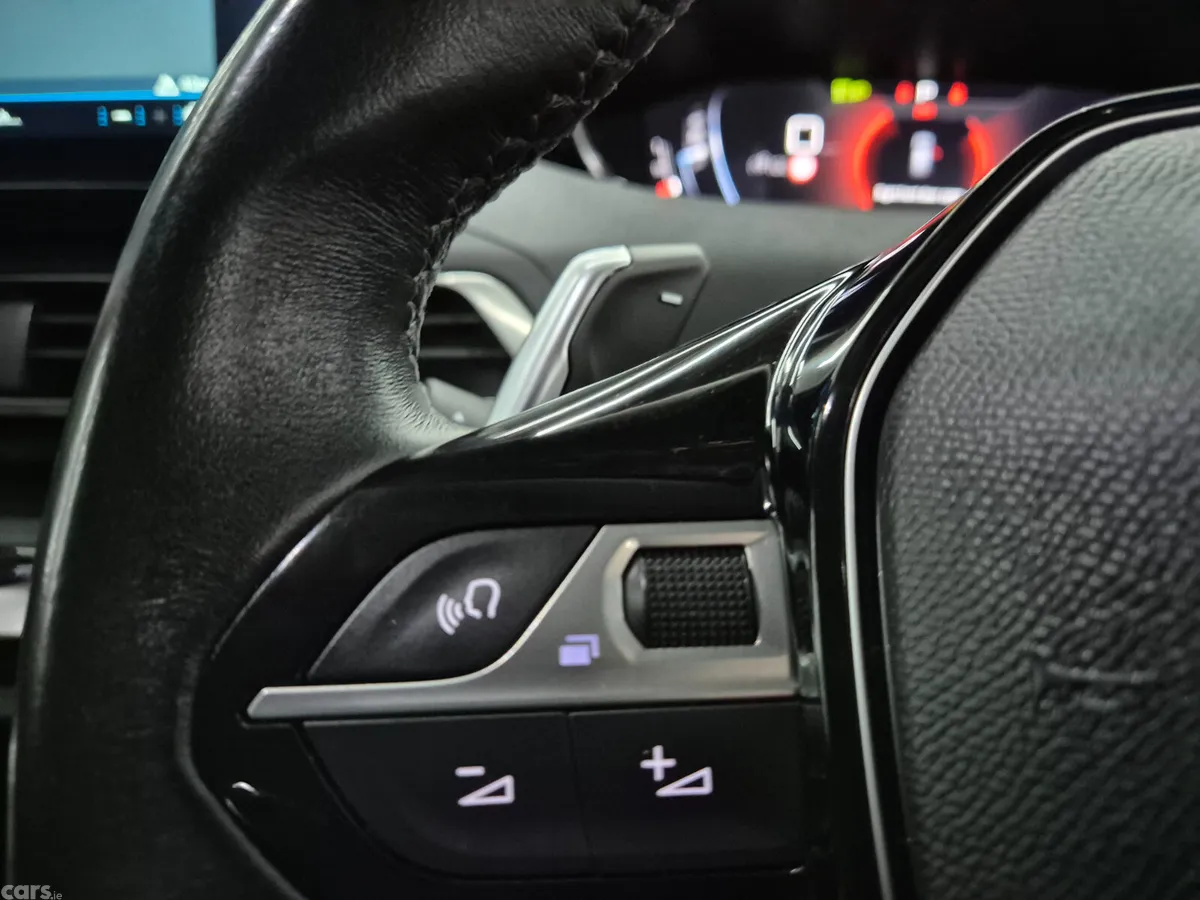Peugeot 3008 MPV, Diesel, 2022, Blue