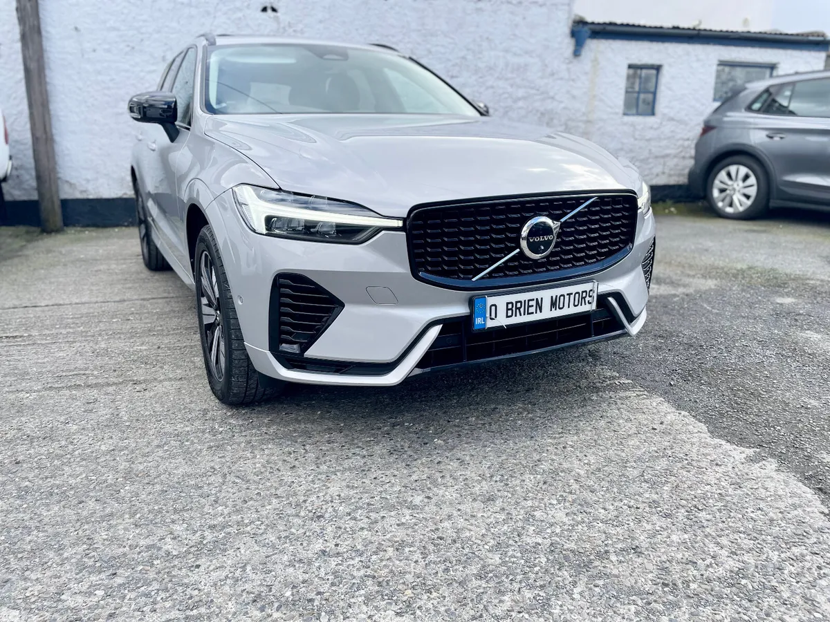 Volvo XC60 SUV, Petrol Plug-in Hybrid, 2023, Grey