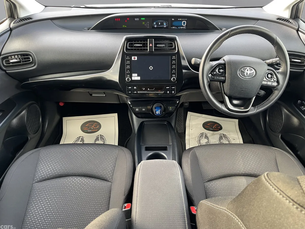 Toyota Prius Hatchback, Petrol Hybrid, 2023, Silver