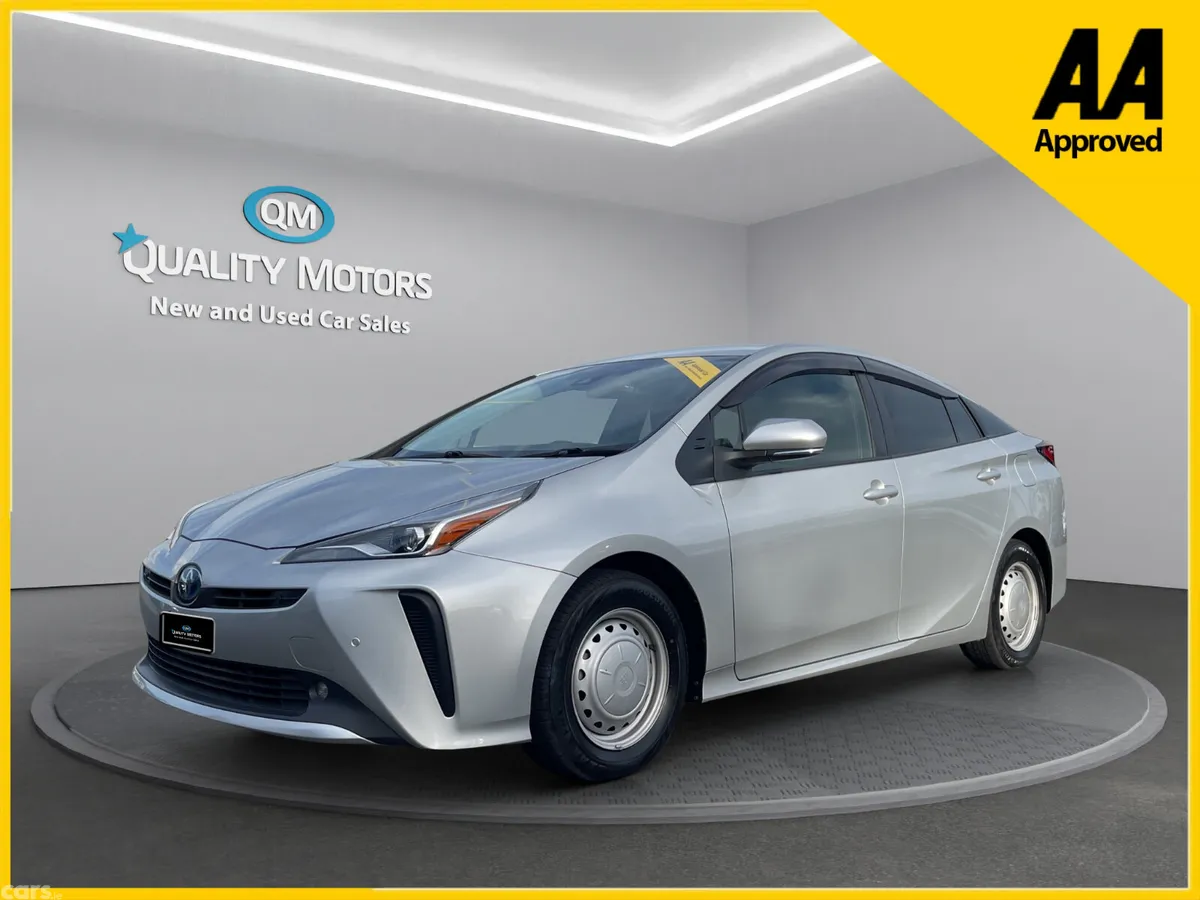 Toyota Prius Hatchback, Petrol Hybrid, 2023, Silver