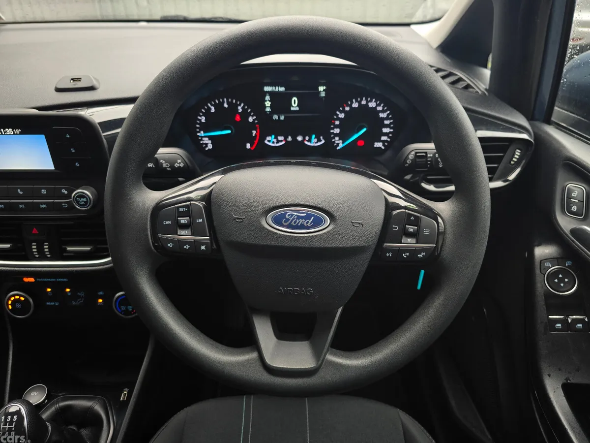 Ford Fiesta Hatchback, Petrol, 2019, Blue
