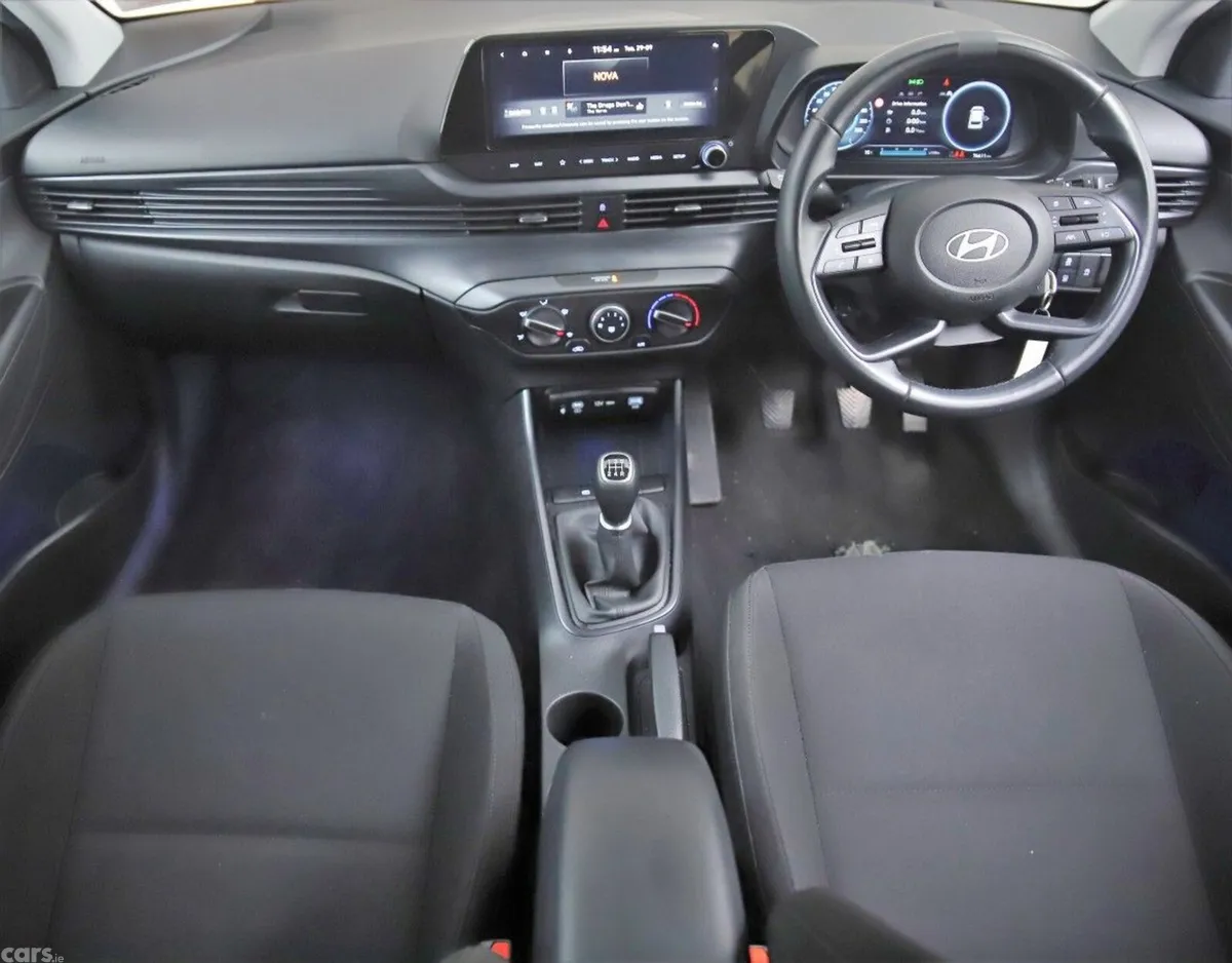 Hyundai i20 Hatchback, Petrol, 2024, Grey