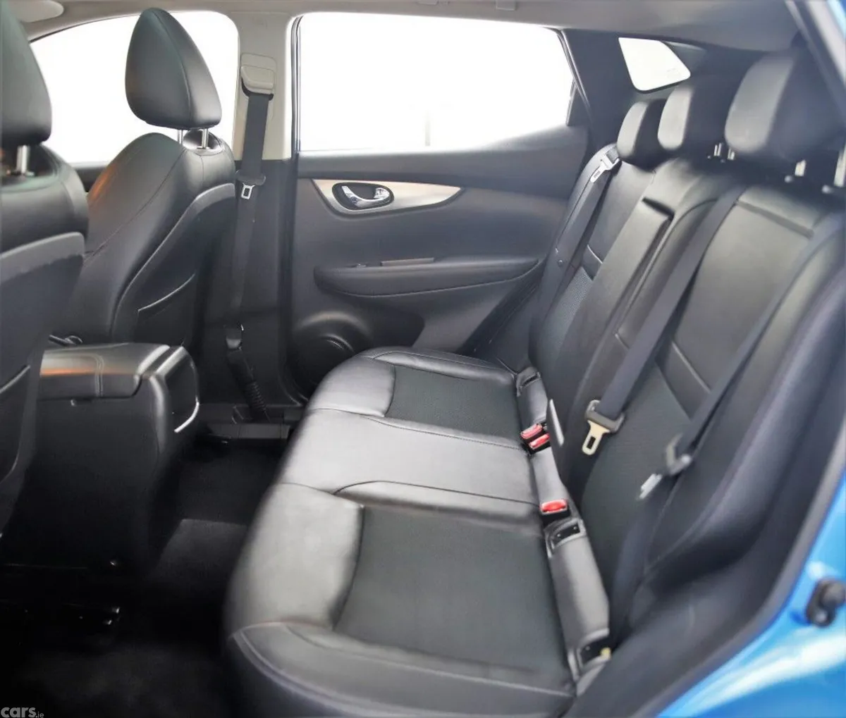 Nissan Qashqai SUV, Petrol, 2019, Blue