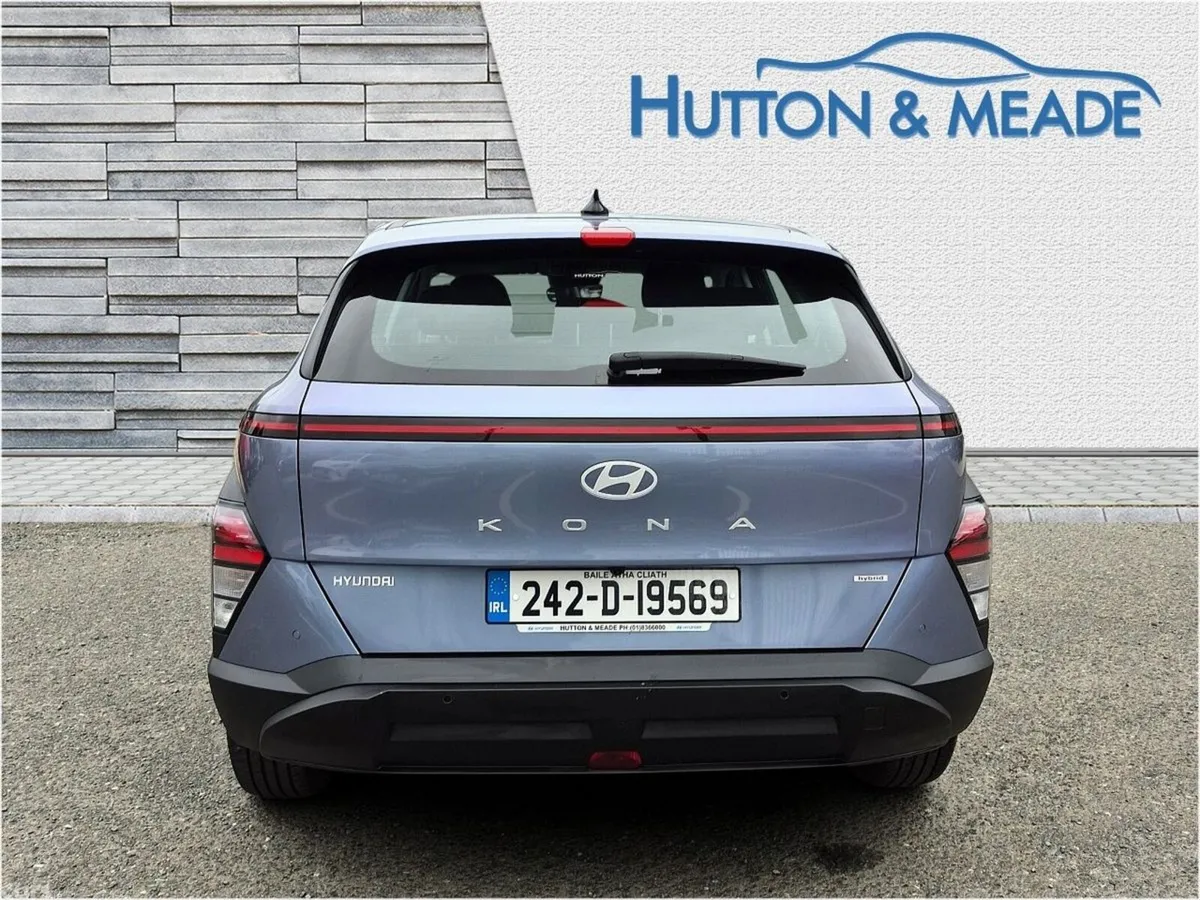 Hyundai KONA SUV, Petrol Hybrid, 2024, Blue