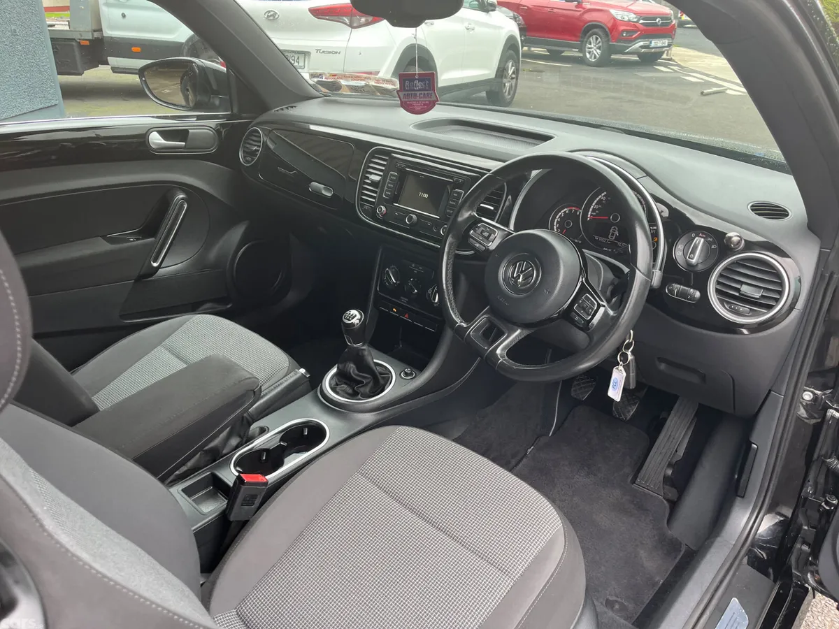 Volkswagen Beetle Hatchback, Petrol, 2015, Black