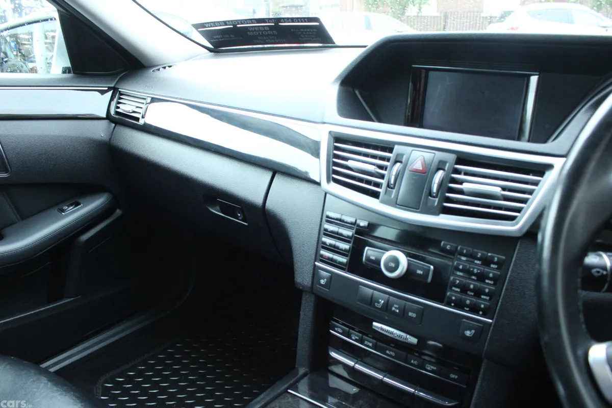 Mercedes-Benz E-Class Saloon, Diesel, 2012, Silver