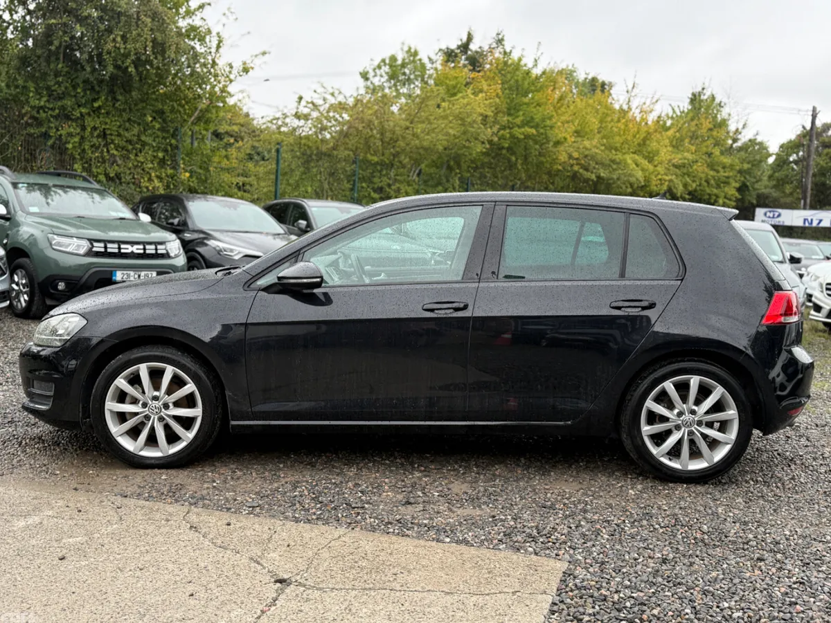 Volkswagen Golf Hatchback, Petrol, 2017, Black