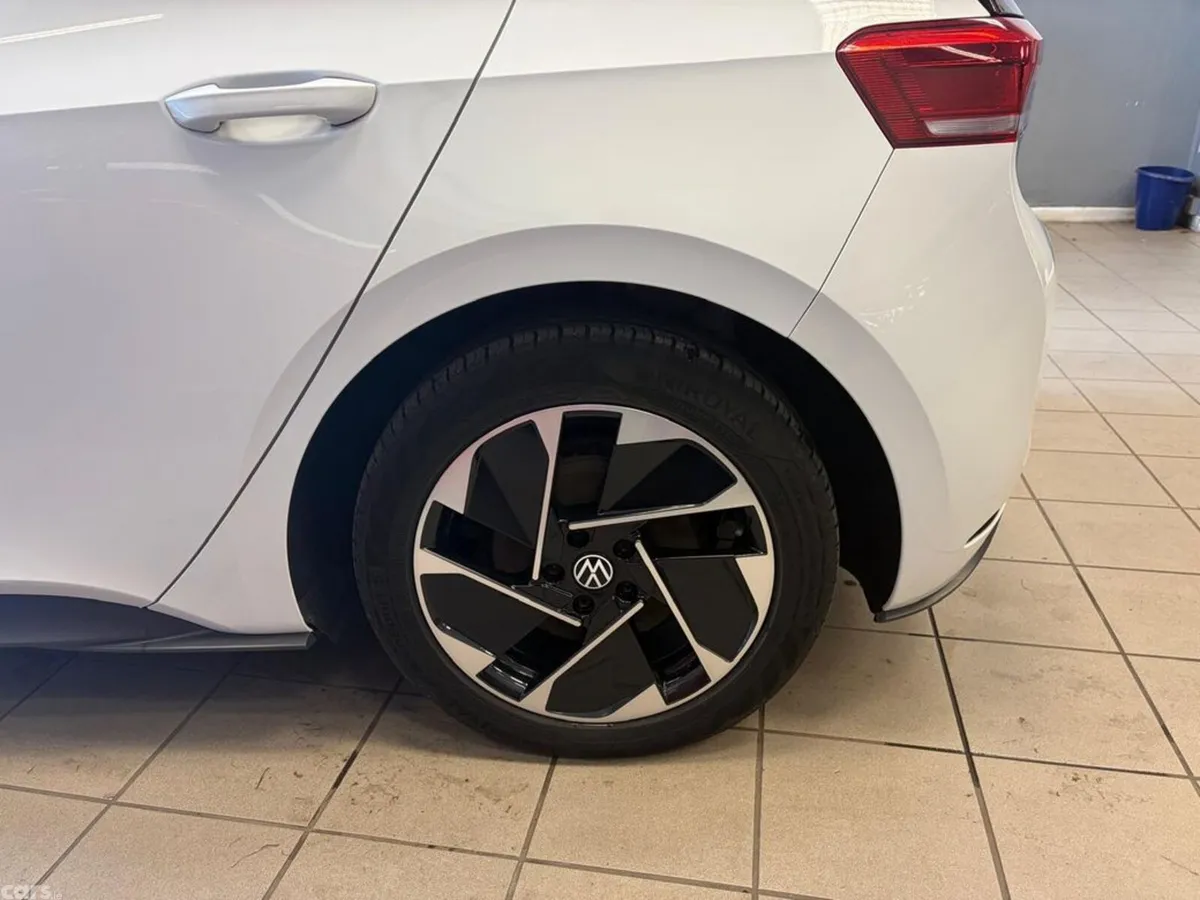 Volkswagen ID.3 Estate, Electric, 2022, White