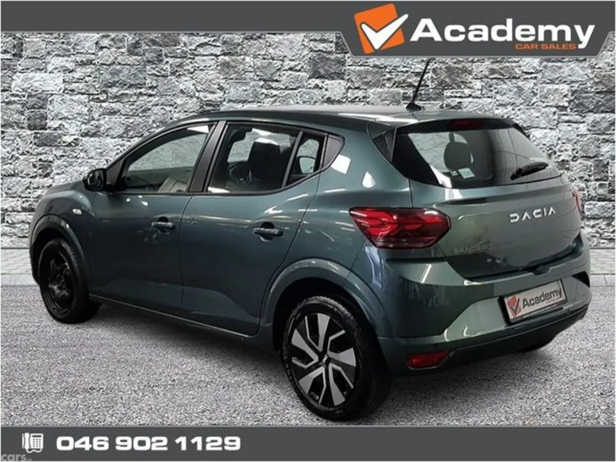 Dacia Sandero Hatchback, Petrol, 2024, Green