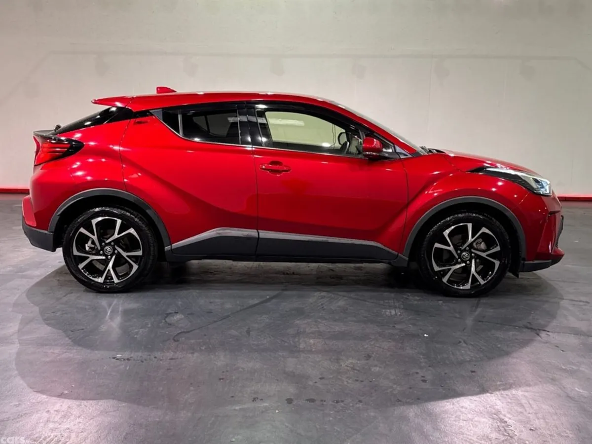 Toyota C-HR SUV, Petrol Hybrid, 2020, Red