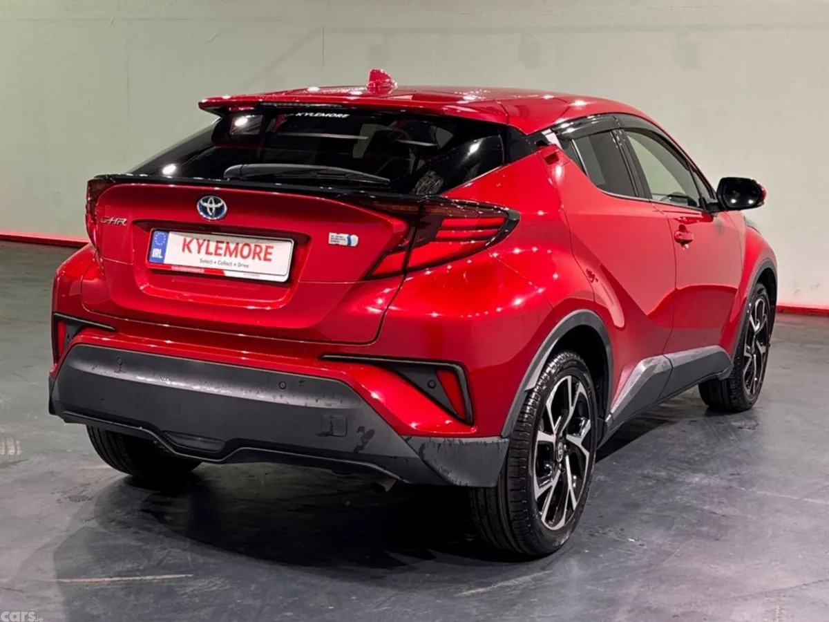 Toyota C-HR SUV, Petrol Hybrid, 2020, Red