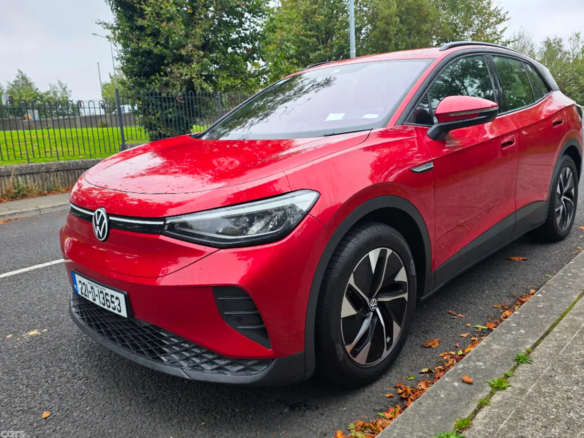 Volkswagen ID.4 Hatchback, Electric, 2022, Red