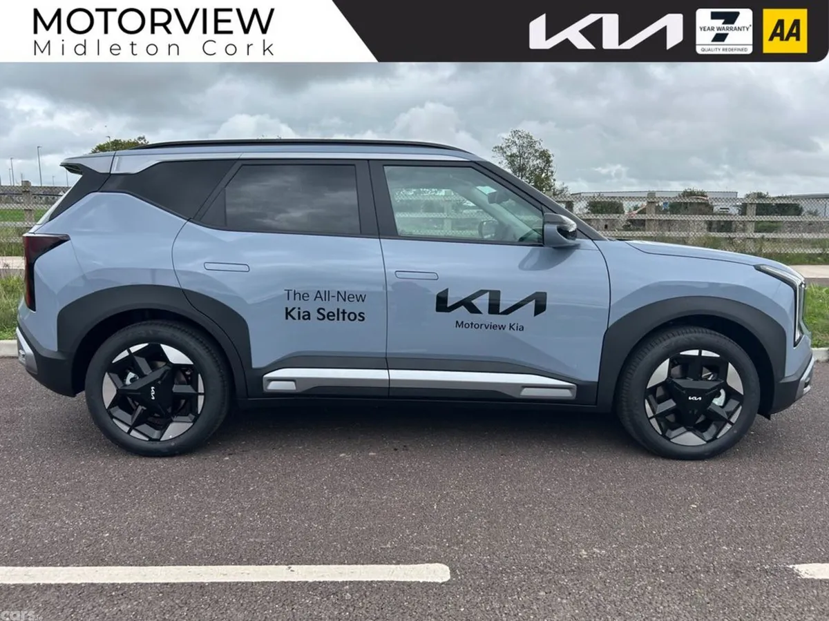 Kia Seltos SUV, Petrol Hybrid, 2027, Grey