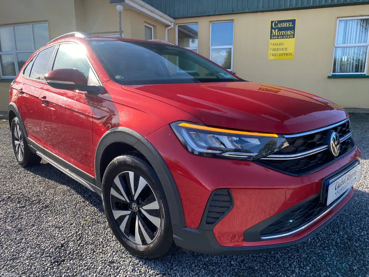 Volkswagen Taigo Hatchback, Petrol, 2022, Red