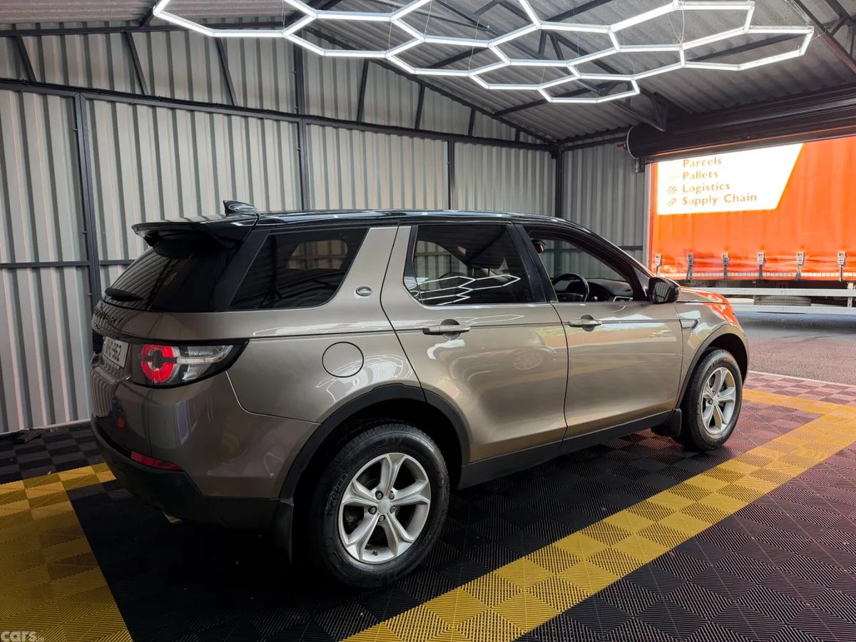 Land Rover Discovery Sport SUV, Diesel, 2018, Grey