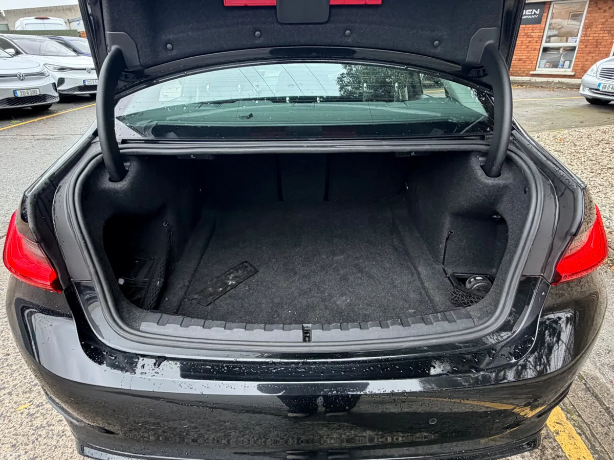 BMW 3-Series Saloon, Diesel, 2022, Black