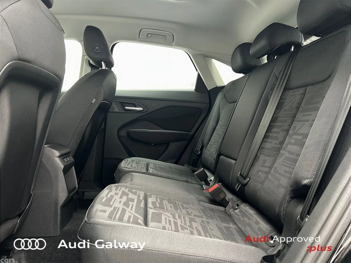 Audi Q3 SUV, Petrol Plug-in Hybrid, 2026, Black